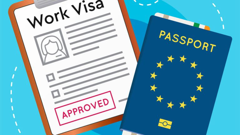 3 Ways for professionals to get Work Visa In Singapore